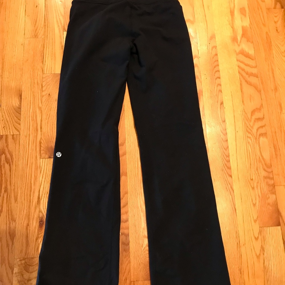 Lululemon black yoga pant
